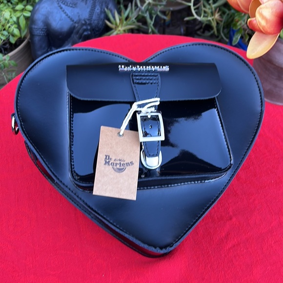 Dr. Martens Handbags - 🖤 New Dr. Martens Heart Shaped Black Leather Backpack 🖤